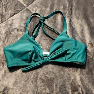 CUPSHE cross back bikini top